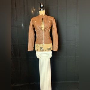 Meet your Posher, Dulce